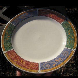 Majesticware Oneida Persia Dinner Plate Stoneware Preowned Used Red Blue Green